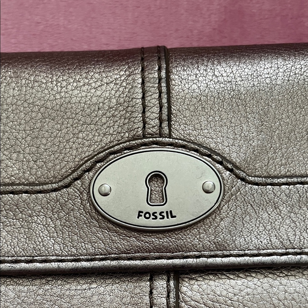 Fossil Y2K Metallic Gunmetal Silver Leather Large Bifold Wallet - Picture 3 of 17